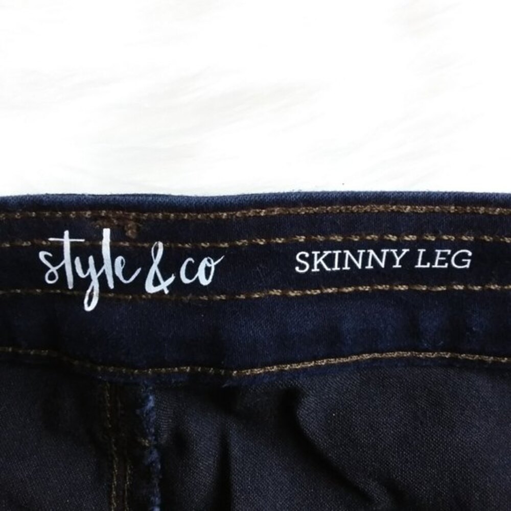 Style & Co Skinny Leg Mid Rise Tummy Control Blue 4 Long - Picture 7 of 9